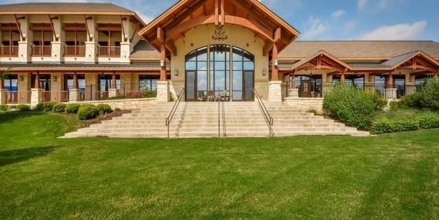104 Grapevine LN, Georgetown, TX 78633