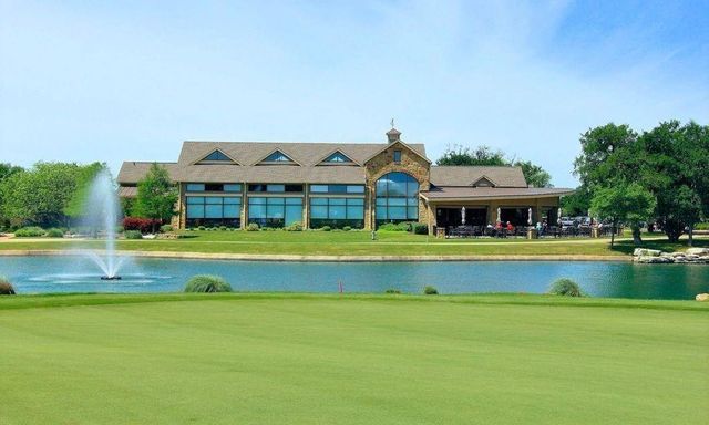 104 Grapevine LN, Georgetown, TX 78633