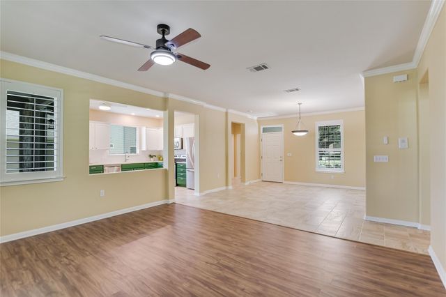 104 Grapevine LN, Georgetown, TX 78633