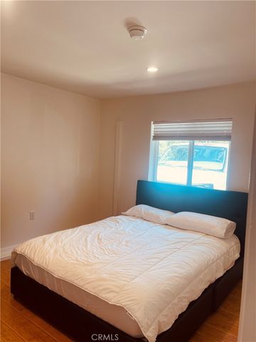20110 Vintage, Chatsworth, CA 91311