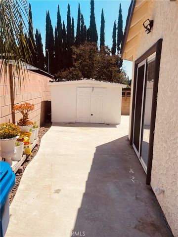 20110 Vintage, Chatsworth, CA 91311