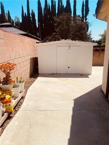 20110 Vintage, Chatsworth, CA 91311