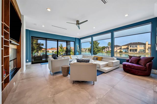 2111 Water Canyon Court, Houston, TX 77077