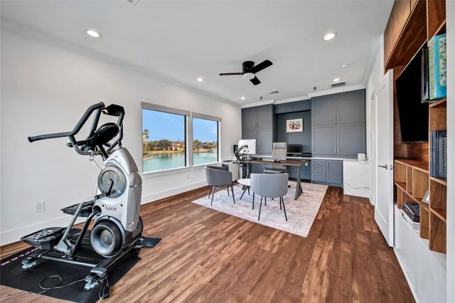 2111 Water Canyon Court, Houston, TX 77077