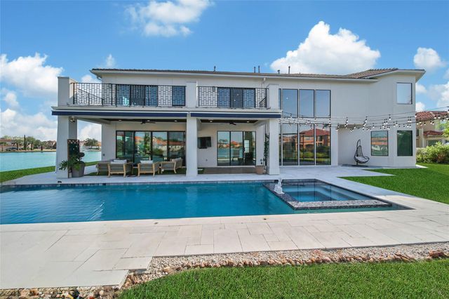 2111 Water Canyon Court, Houston, TX 77077