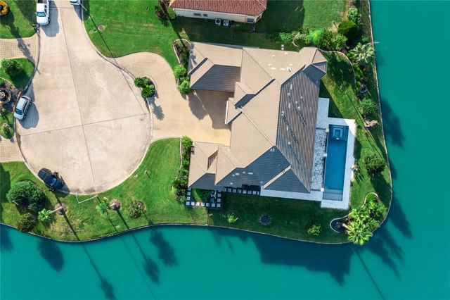 2111 Water Canyon Court, Houston, TX 77077