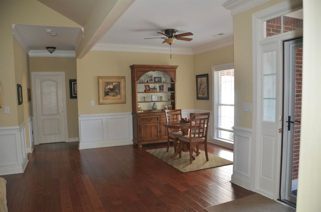 85 Greenbriar Ave., Pawleys Island, SC 29585