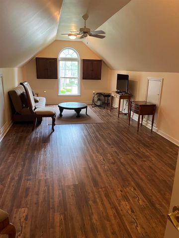 85 Greenbriar Ave., Pawleys Island, SC 29585