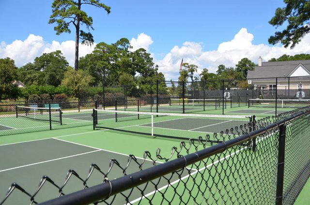 85 Greenbriar Ave., Pawleys Island, SC 29585