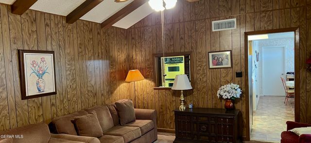 6500 TARASCAS Drive, El Paso, TX 79912