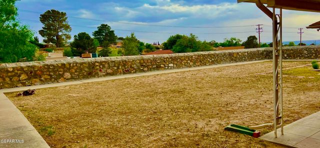 6500 TARASCAS Drive, El Paso, TX 79912