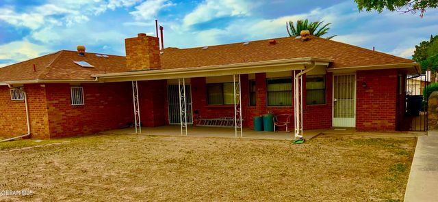 6500 TARASCAS Drive, El Paso, TX 79912