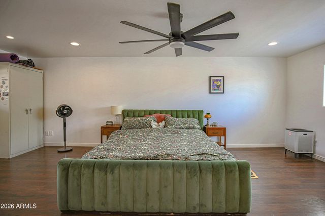 3724 W Charter Oak Road, Phoenix, AZ 85029