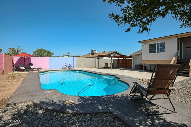 3724 W Charter Oak Road, Phoenix, AZ 85029