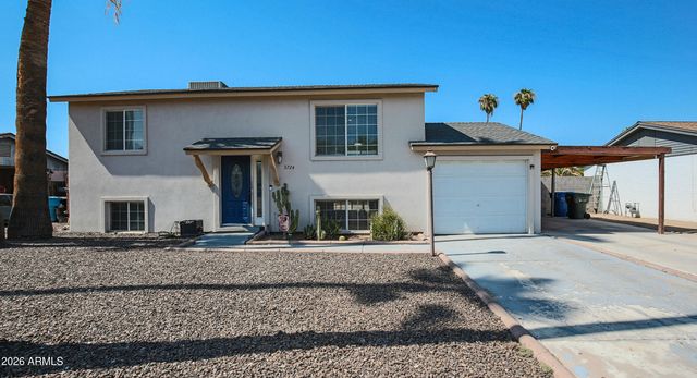 3724 W Charter Oak Road, Phoenix, AZ 85029