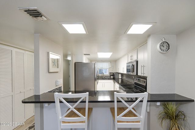 2626 S Atlantic Ave Apt 405, Daytona Beach Shores, FL 32118