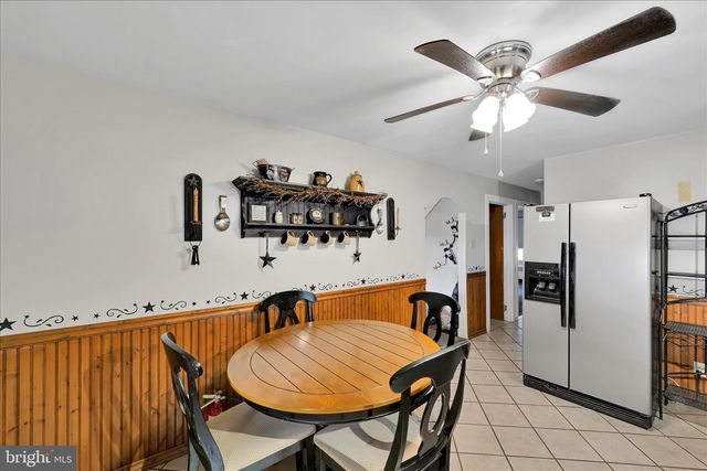 44 MEADOW DR, Schuylkill Haven, PA 17972