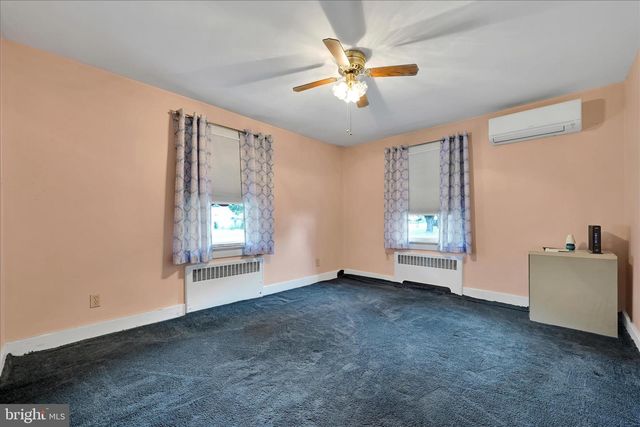 44 MEADOW DR, Schuylkill Haven, PA 17972