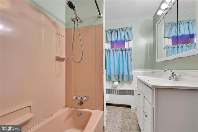 44 MEADOW DR, Schuylkill Haven, PA 17972