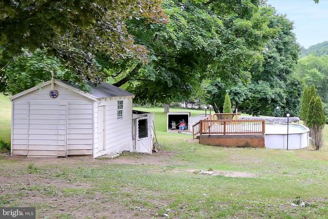 44 MEADOW DR, Schuylkill Haven, PA 17972