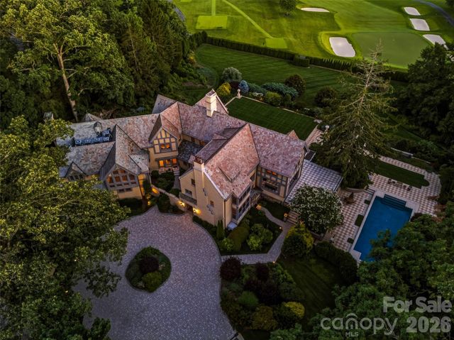 7 Stuyvesant Road, Biltmore Forest, NC 28803