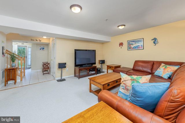 2071 BROADACRES, Clementon, NJ 08021