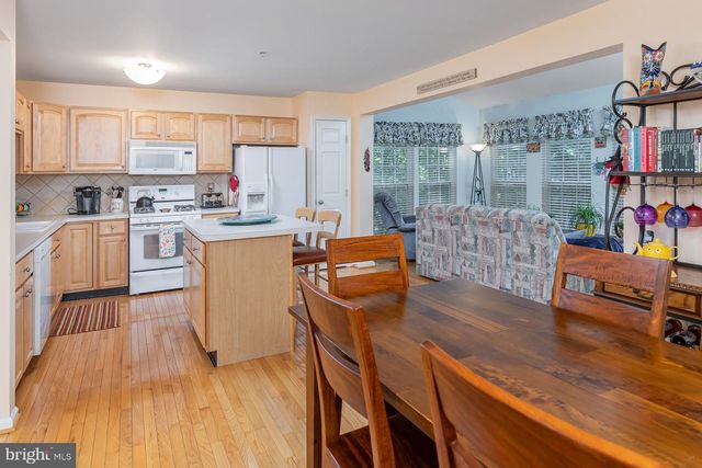 2071 BROADACRES, Clementon, NJ 08021