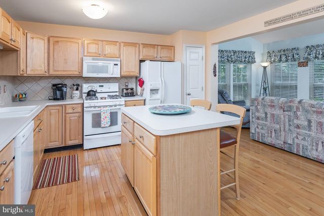 2071 BROADACRES, Clementon, NJ 08021