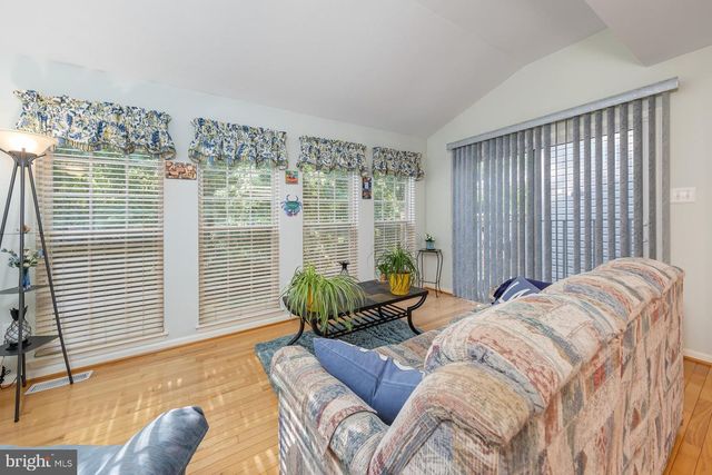 2071 BROADACRES, Clementon, NJ 08021