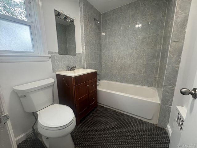 15-32 125th Street, College Point, NY 11356
