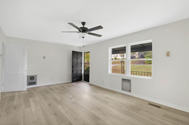 3620 Weldon Drive, Chattanooga, TN 37412