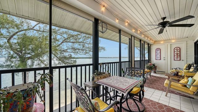 3840 MARINERS WAY 524A, Cortez, FL 34215