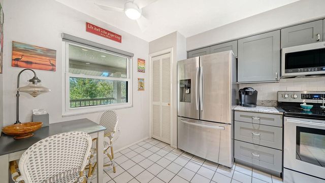 3840 MARINERS WAY 524A, Cortez, FL 34215