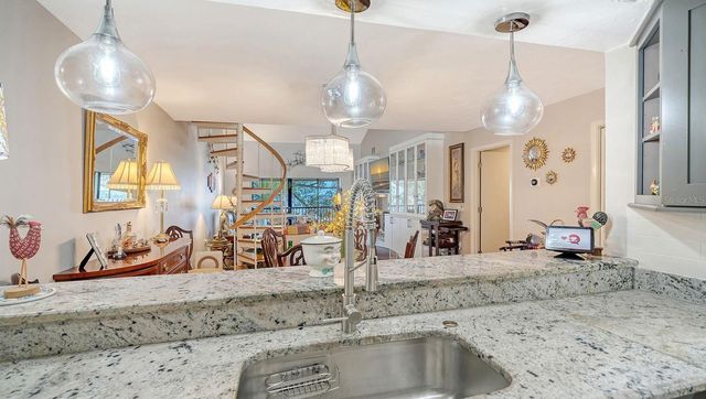 3840 MARINERS WAY 524A, Cortez, FL 34215