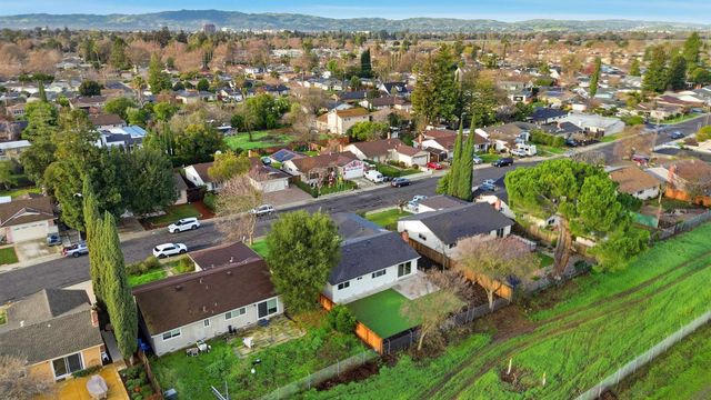 1832 Elkwood Dr, Concord, CA 94519