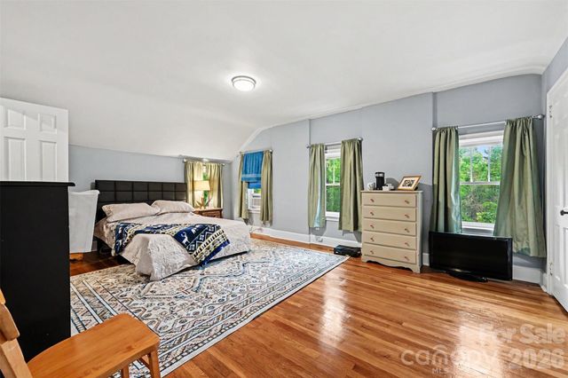 855 W Marion Street, Shelby, NC 28150