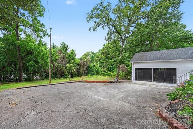 855 W Marion Street, Shelby, NC 28150