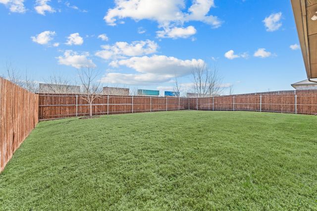 9436 Firedog Drive, Fort Worth, TX 76131