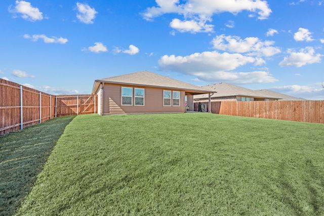 9436 Firedog Drive, Fort Worth, TX 76131