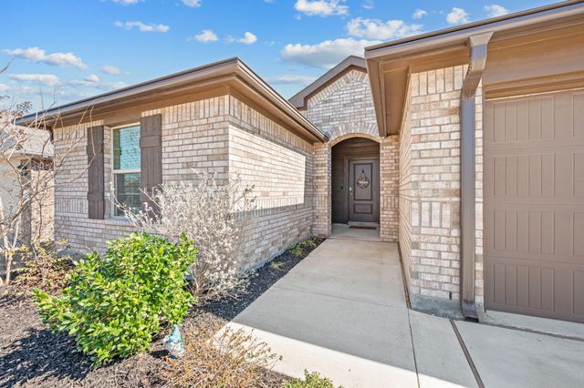 9436 Firedog Drive, Fort Worth, TX 76131