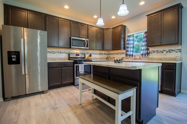 237 Cessna Drive, Chesterton, IN 46304