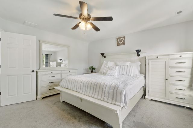 237 Cessna Drive, Chesterton, IN 46304