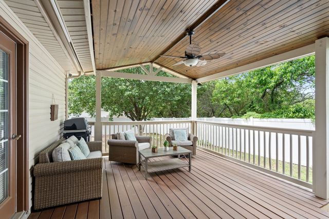 888 Pin Oak Dr, Antioch, TN 37013