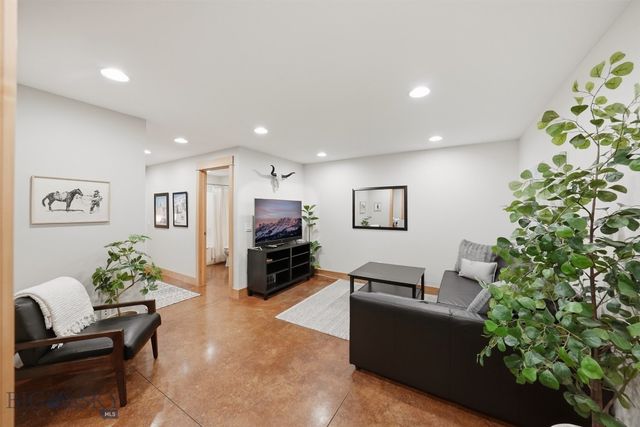 309 N Black Avenue, Bozeman, MT 59715