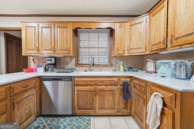 1935 Flat Shoals Road SE, Conyers, GA 30013