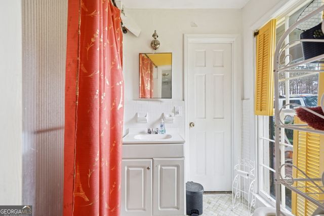 1935 Flat Shoals Road SE, Conyers, GA 30013