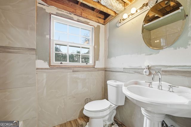 1935 Flat Shoals Road SE, Conyers, GA 30013