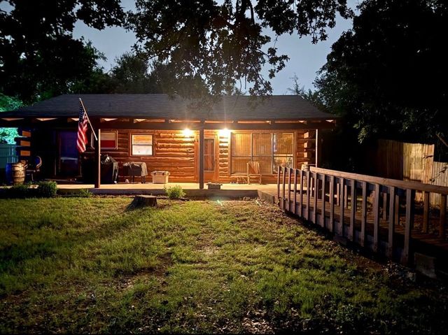 1126 Kingston Drive D, Lewisville, TX 75067