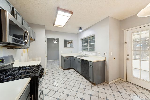 11606 Barrow, San Antonio, TX 78253