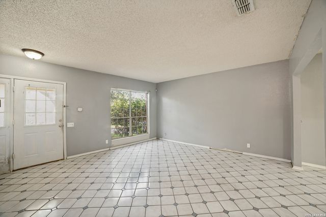 11606 Barrow, San Antonio, TX 78253